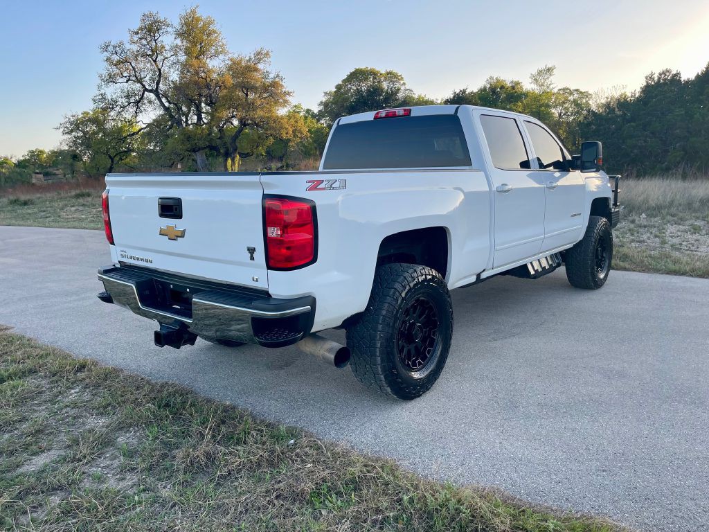 2018 Chevrolet Silverado 1500 Image 8