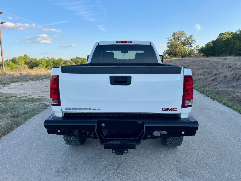 2011 GMC Sierra Image 7