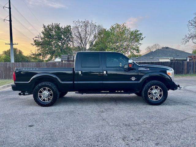 2013 Ford F-250 Image 2
