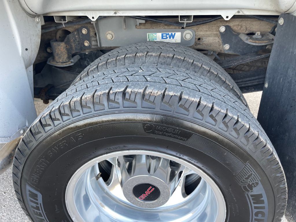 2019 GMC Sierra Image 14