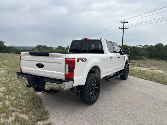 2017 Ford F-250 Image 5