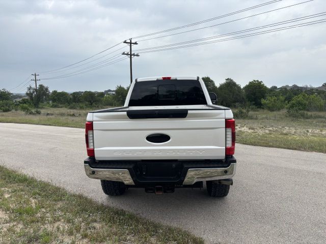 2017 Ford F-250 Image 6