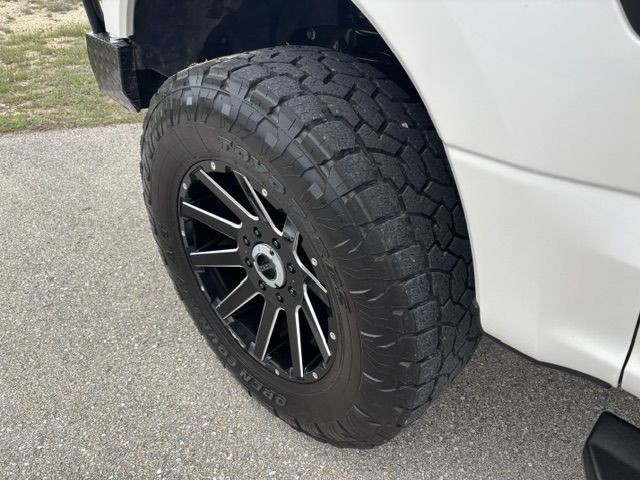 2017 Ford F-250 Image 9