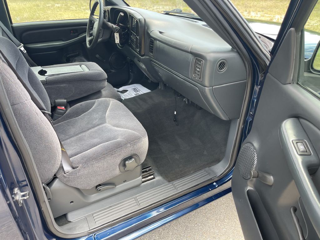 1999 GMC Sierra Image 13