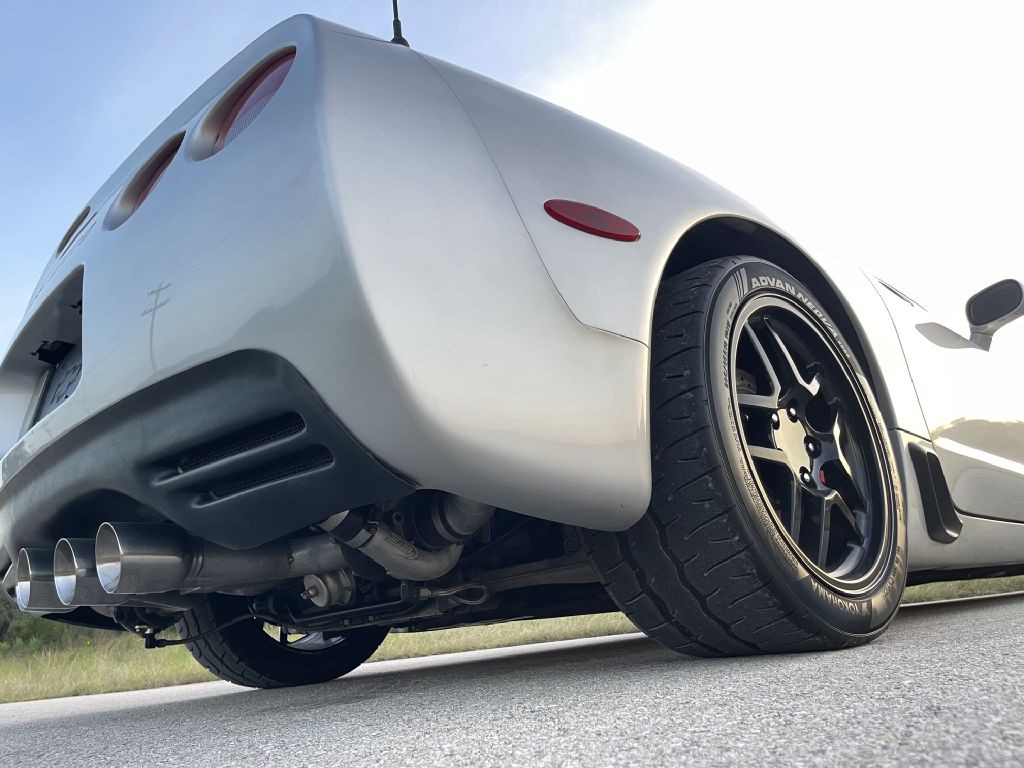 2001 Chevrolet Corvette Image 6