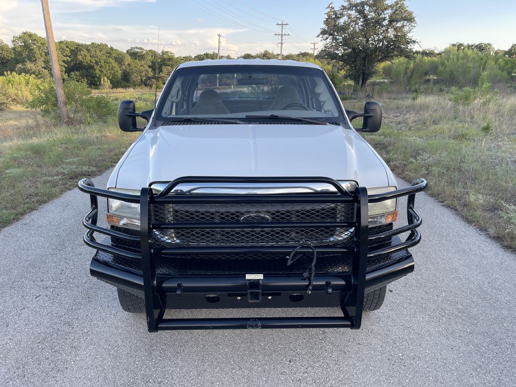 2000 Ford F-350 Image 2