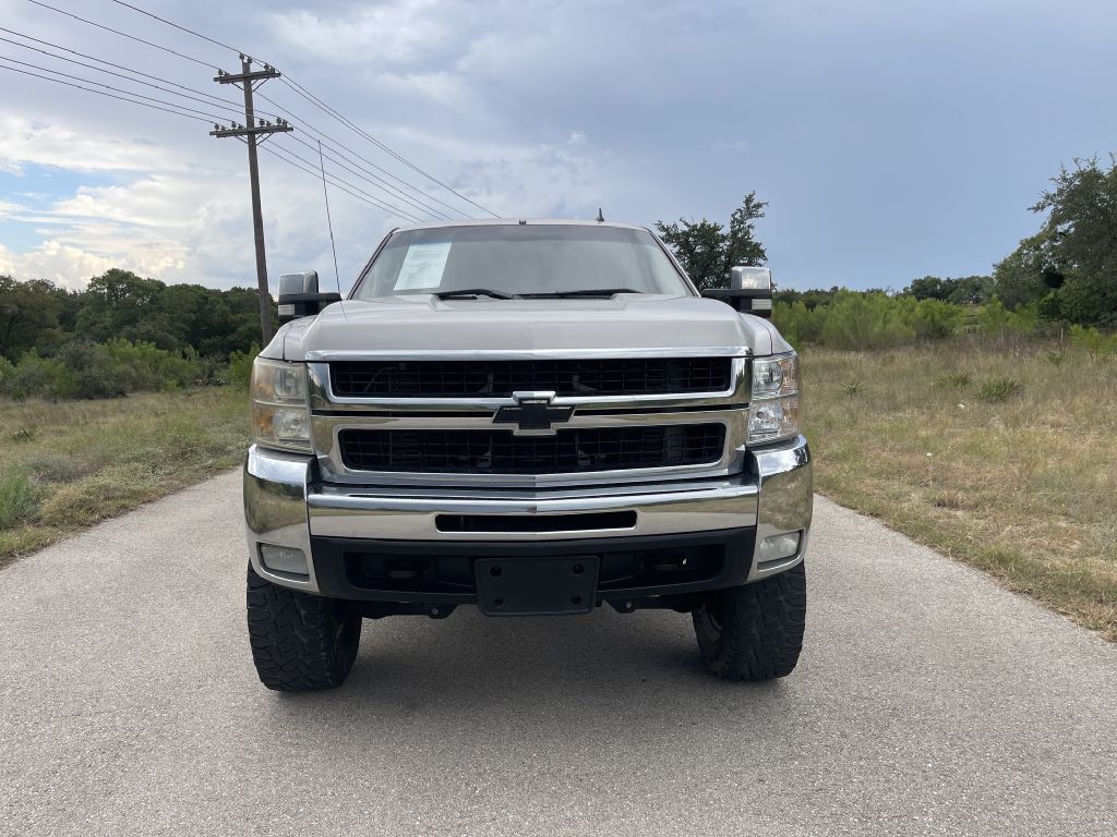 2007 Chevrolet Silverado 1500 Image 2