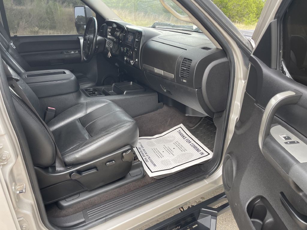 2007 Chevrolet Silverado 1500 Image 11