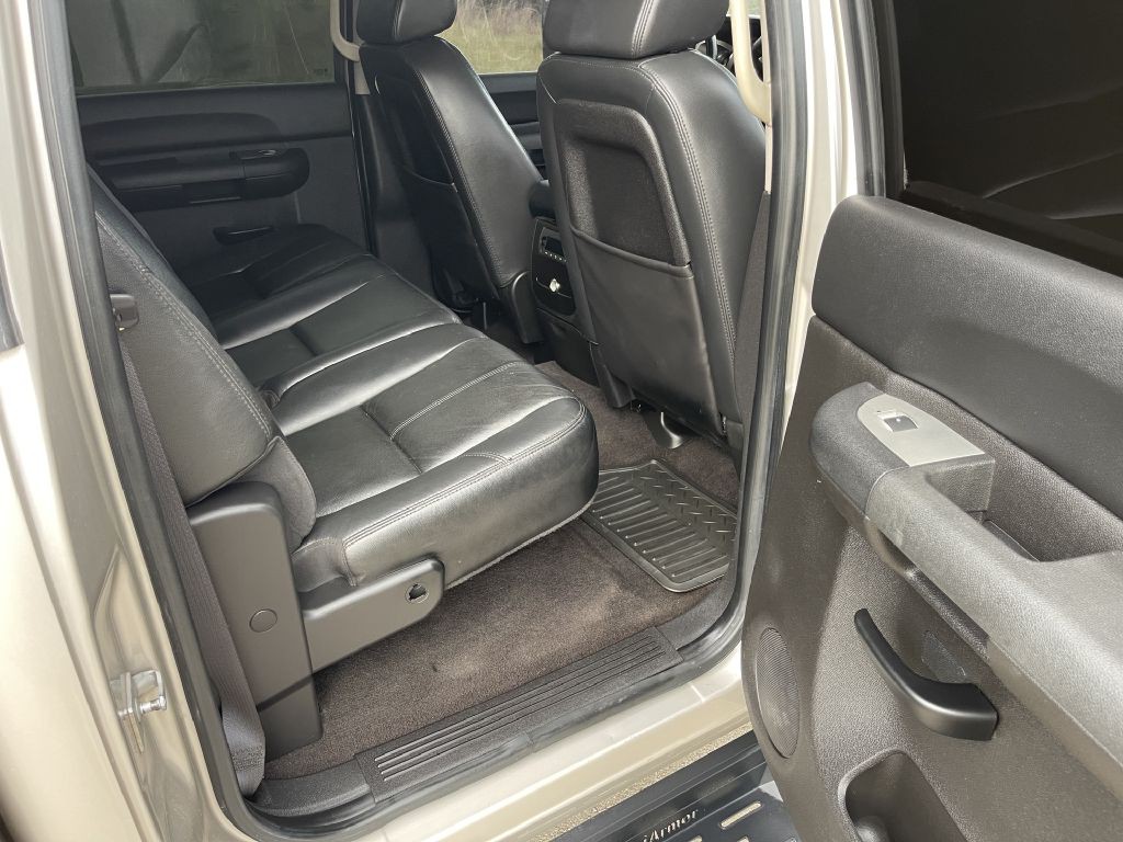 2007 Chevrolet Silverado 1500 Image 12