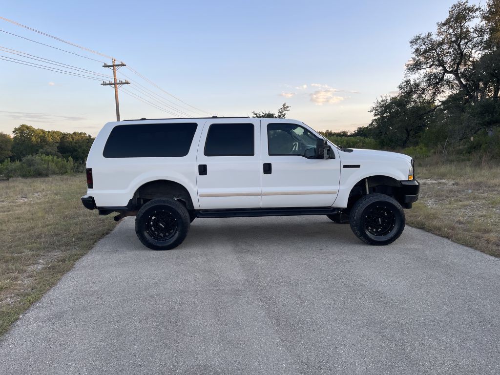 2004 Ford Excursion Image 4