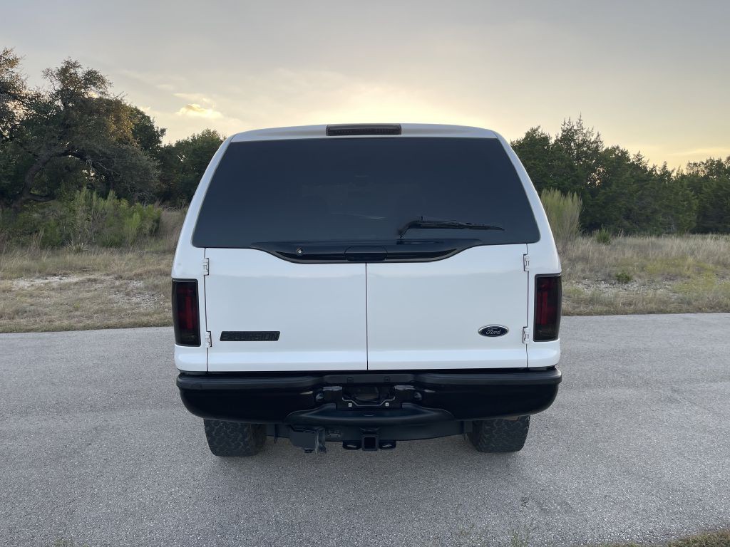 2004 Ford Excursion Image 7
