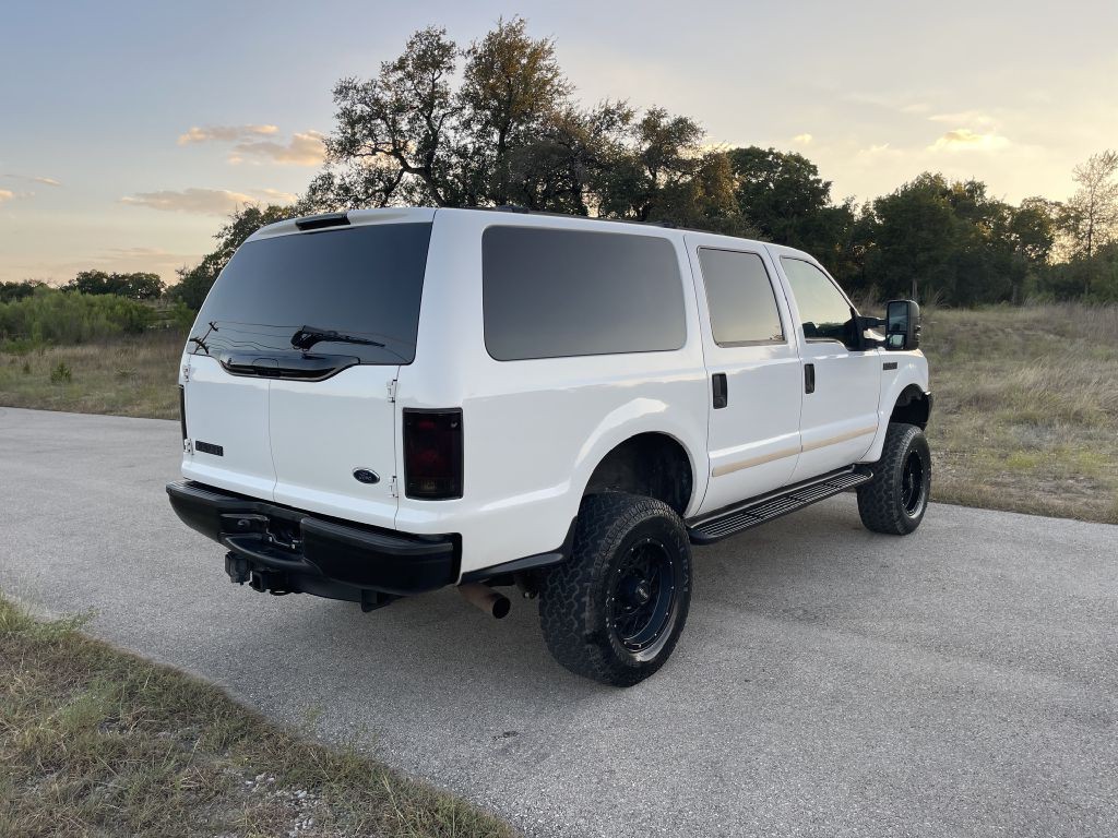 2004 Ford Excursion Image 8
