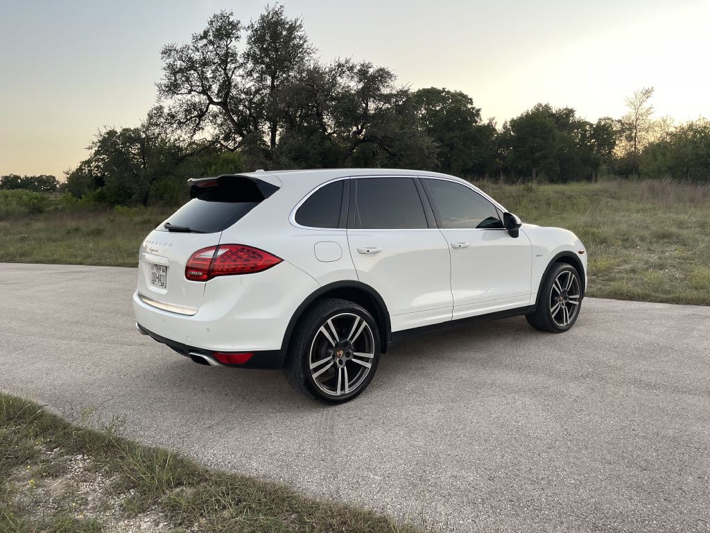 2014 Porsche Cayenne Image 5