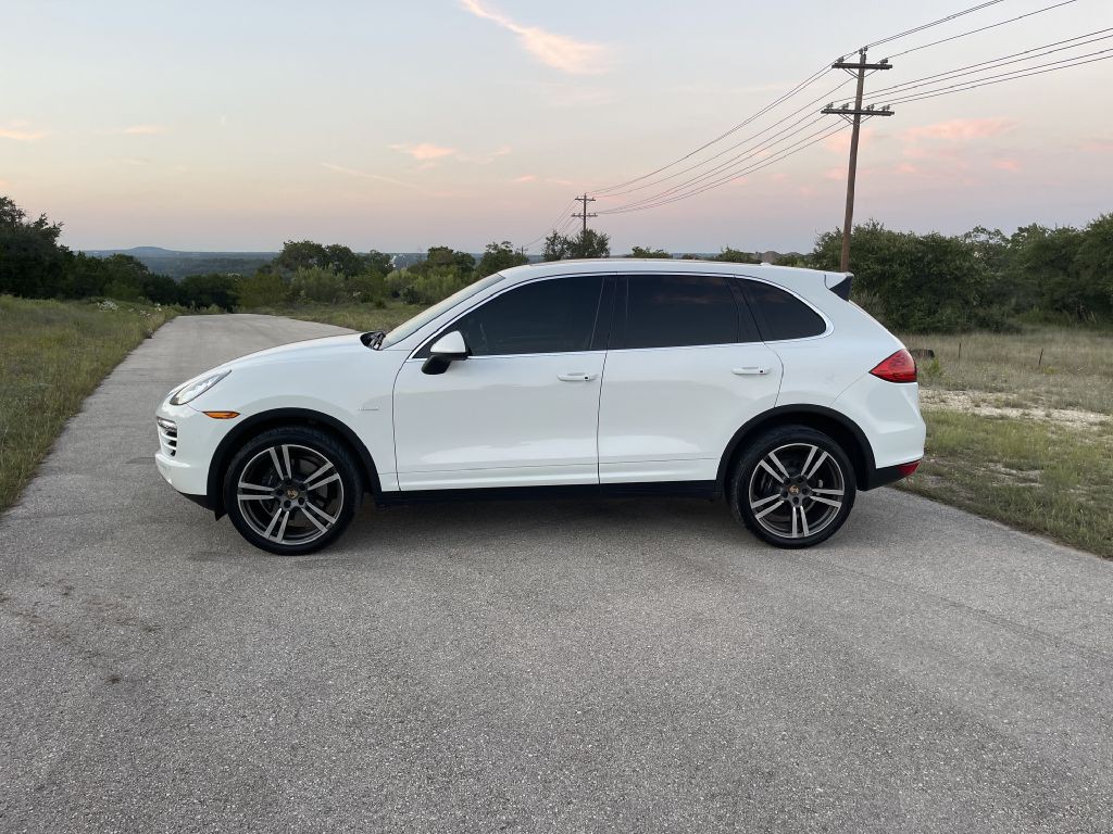 2014 Porsche Cayenne Image 6