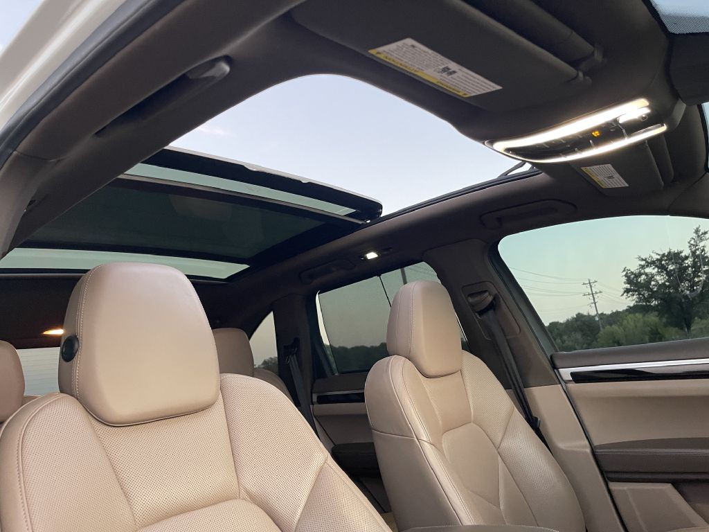 2014 Porsche Cayenne Image 15
