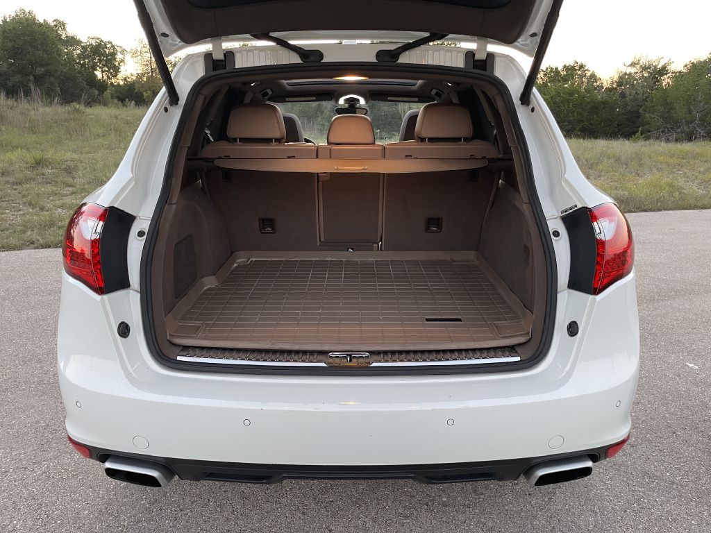 2014 Porsche Cayenne Image 16