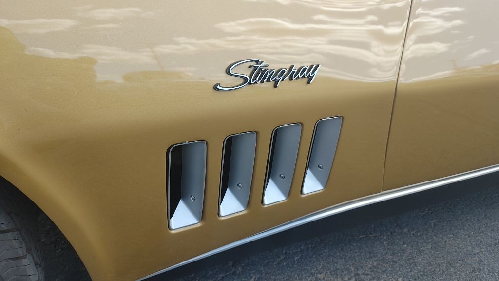 1969 Chevrolet Corvette Image 8