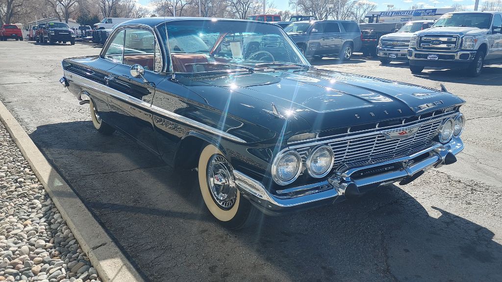 1961 Chevrolet Impala Image 3