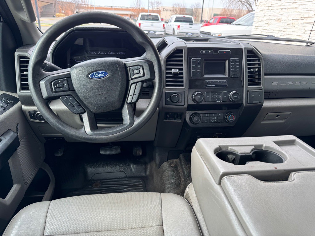 2019 Ford F-350 Image 9