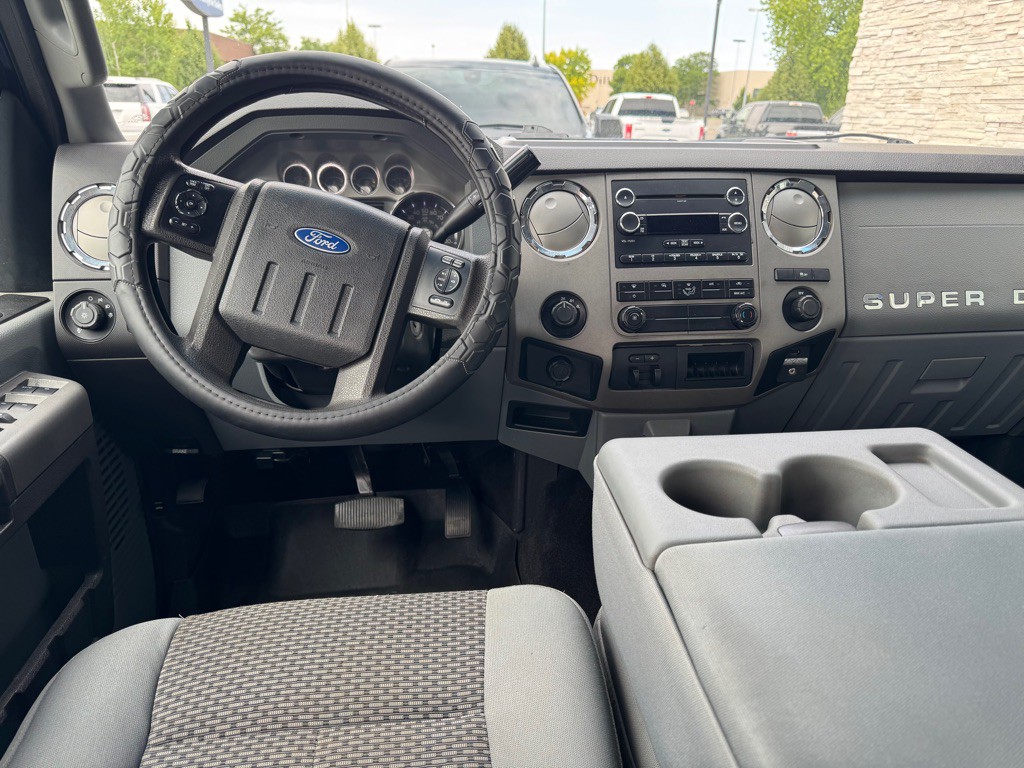 2012 Ford F-250 Image 9