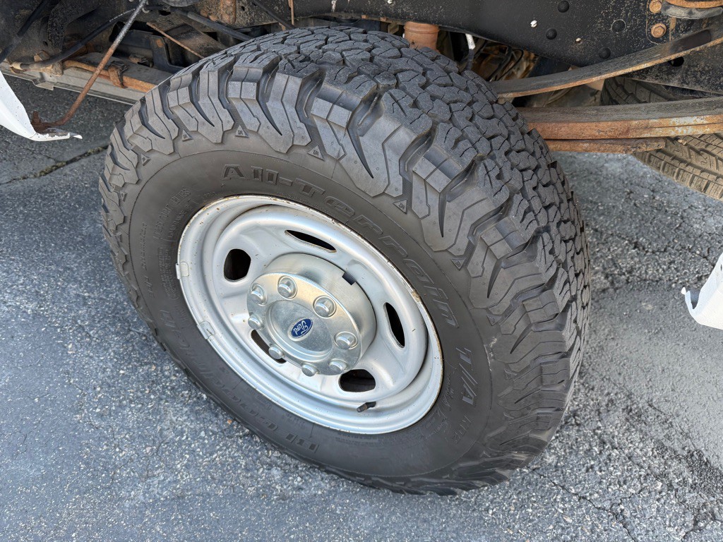 2012 Ford F-350 Image 11