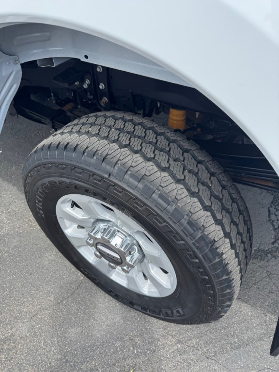 2023 Ford F-350 Image 8