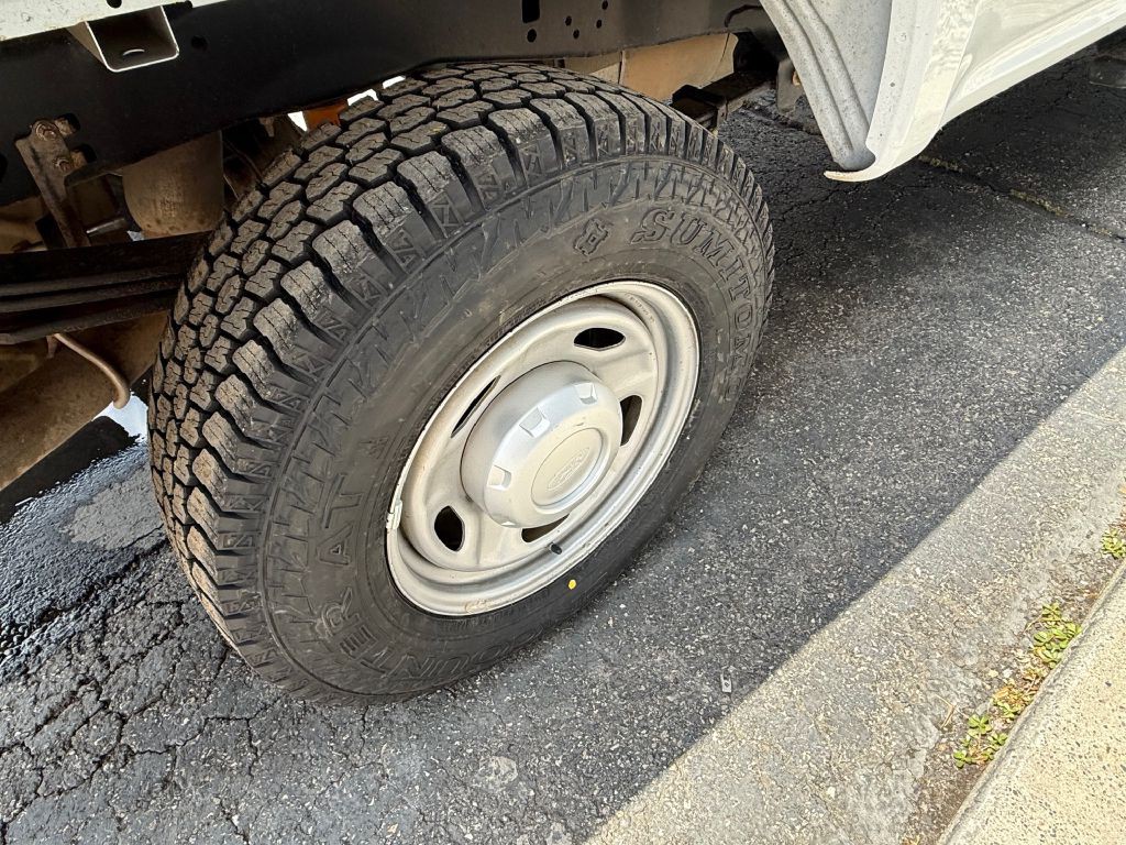 2021 Ford F-250 Image 8