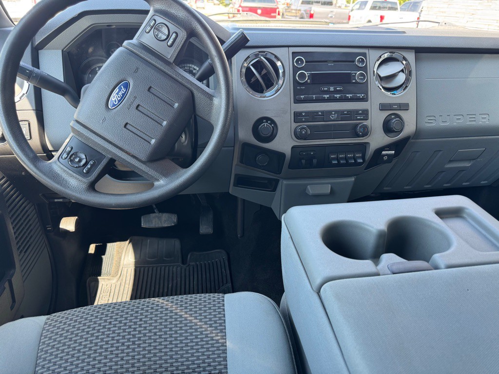 2014 Ford F-350 Image 11