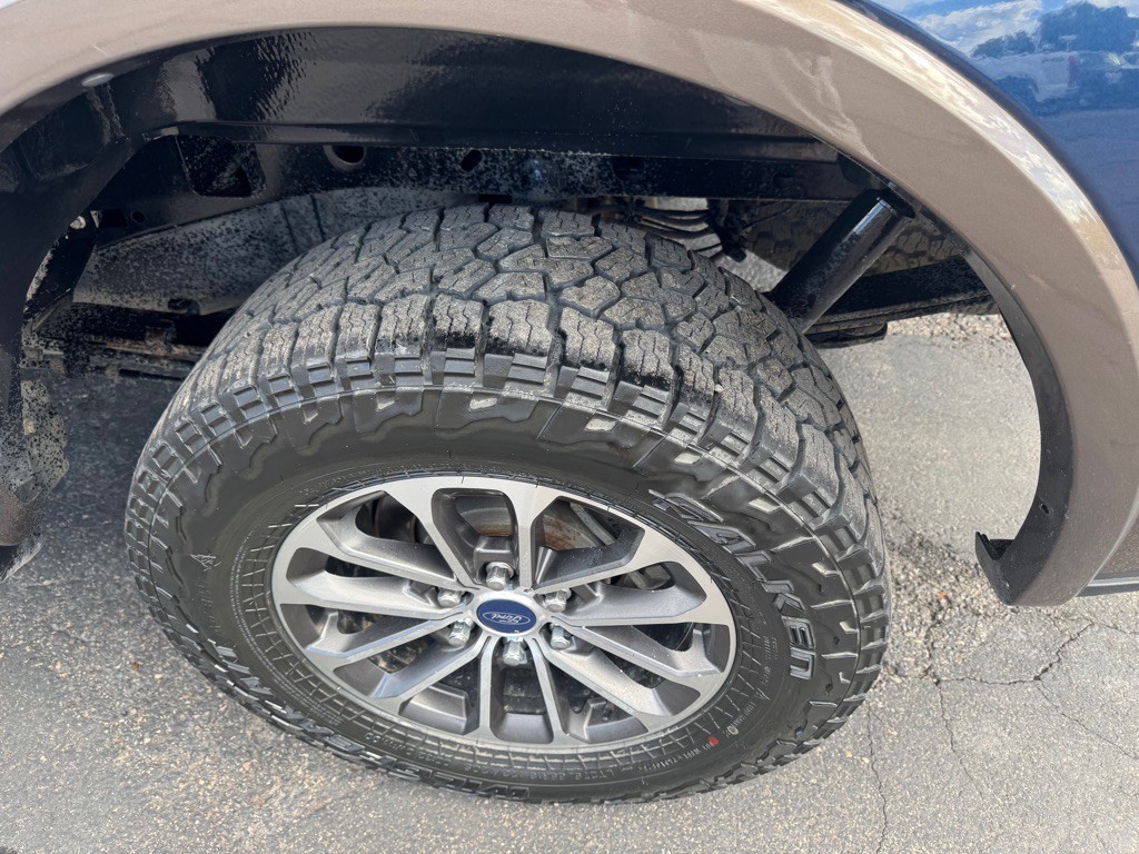 2015 Ford F-150 Image 7