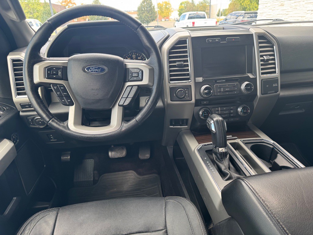 2015 Ford F-150 Image 9