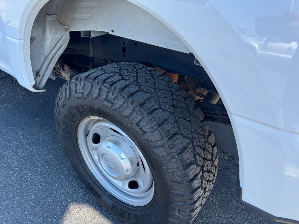 2021 Ford F-250 Image 8