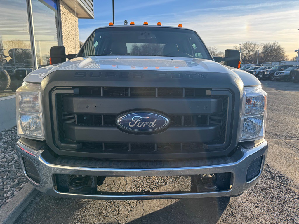 2016 Ford F-250 Image 2