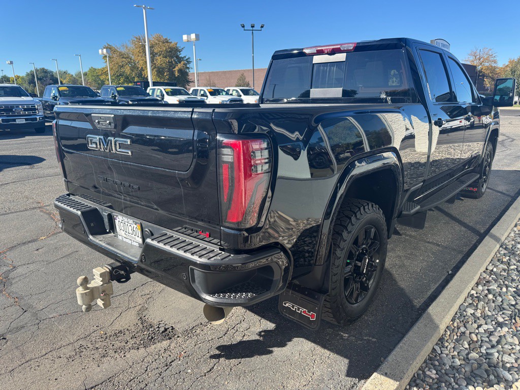 2024 GMC Sierra 3500 Image 5