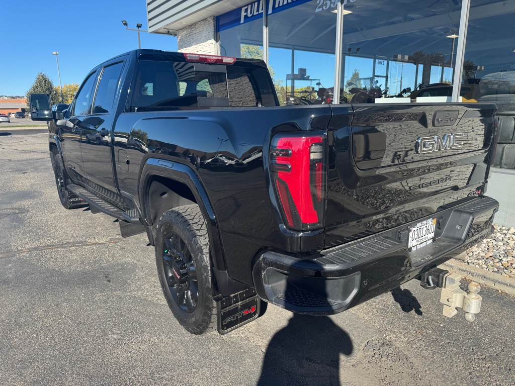 2024 GMC Sierra 3500 Image 8