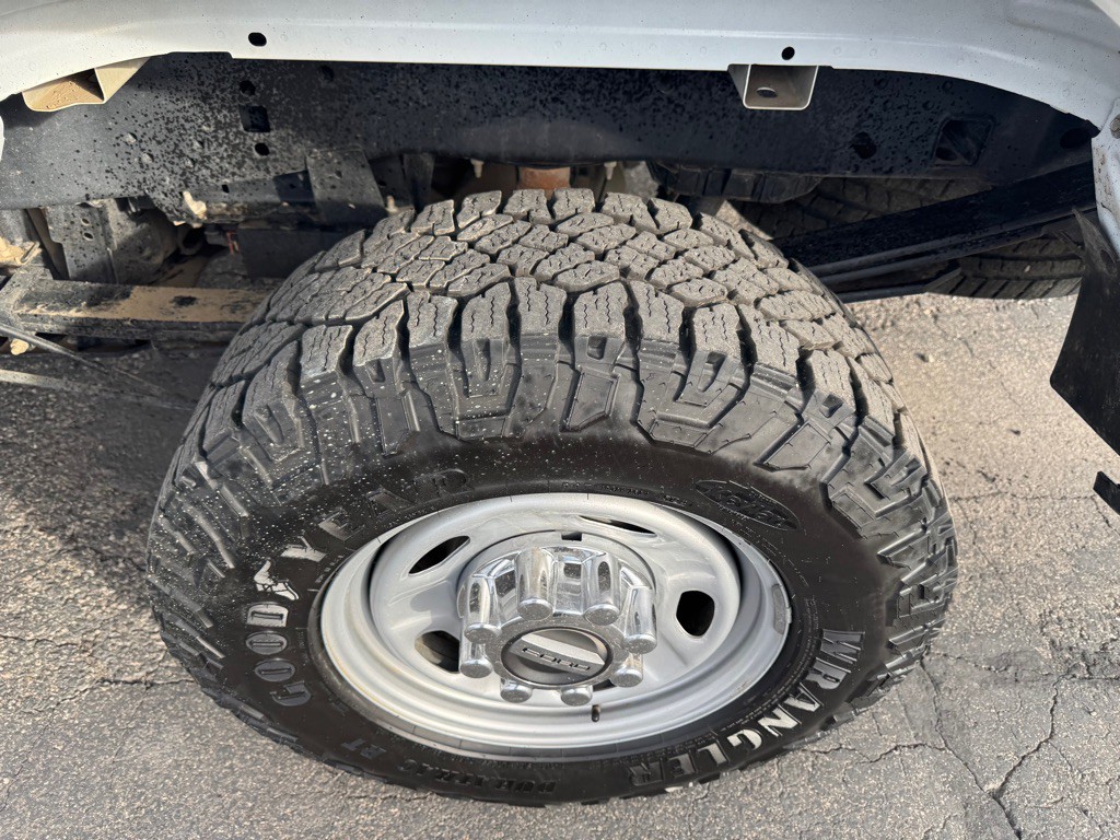 2021 Ford F-250 Image 8