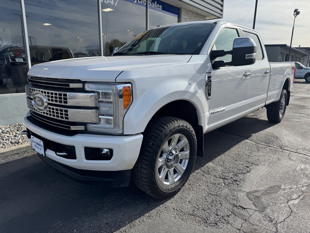 2017 Ford F-350 Image 1