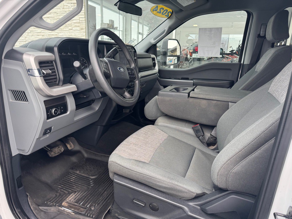 2024 Ford F-350 Image 11