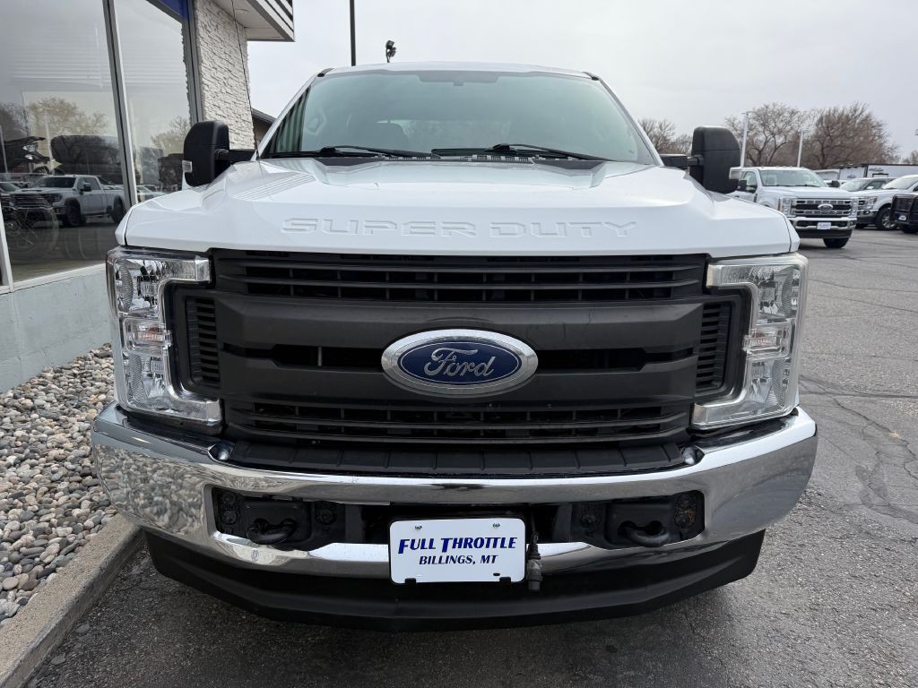 2017 Ford F-250 Image 3