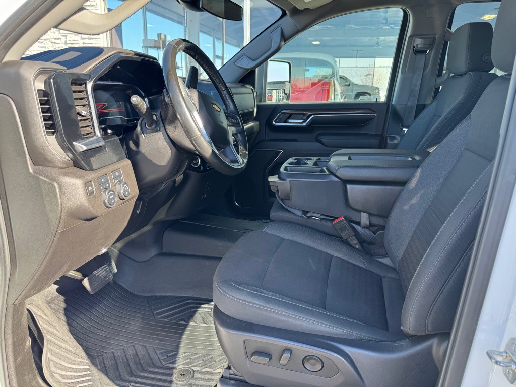 2024 Chevrolet Silverado 1500 Image 11