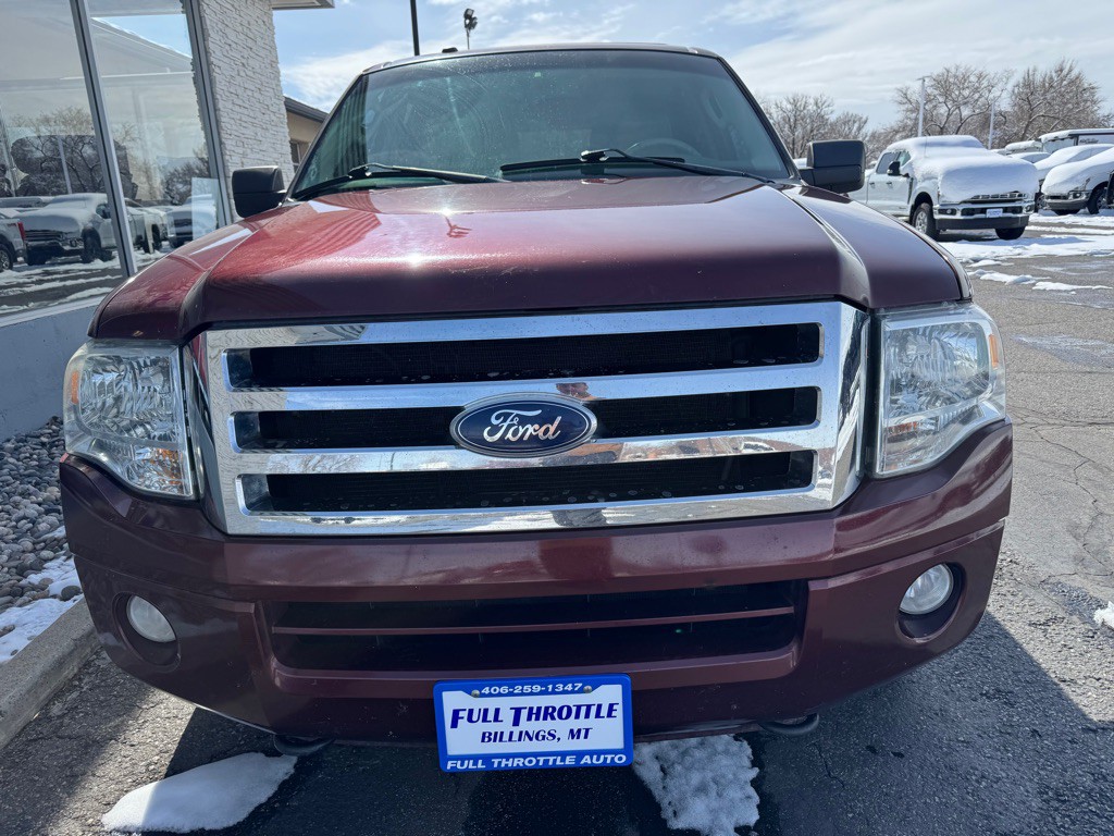 2011 Ford Expedition Image 2