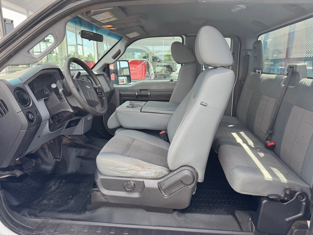 2012 Ford F-350 Image 11