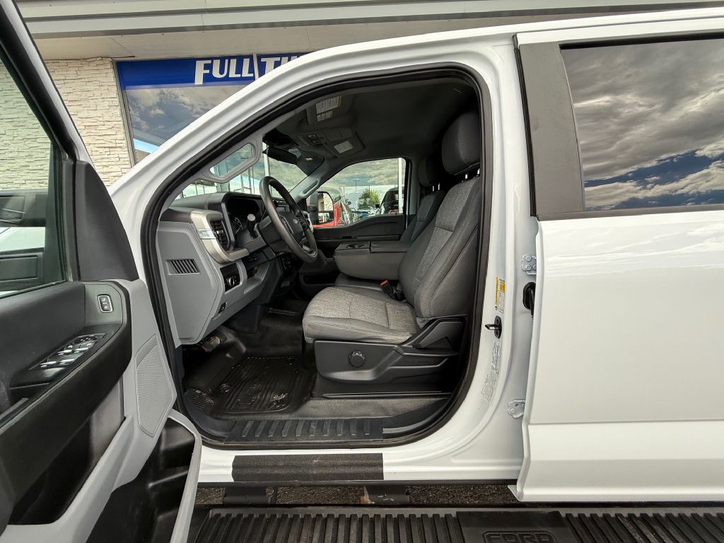2023 Ford F-350 Image 10