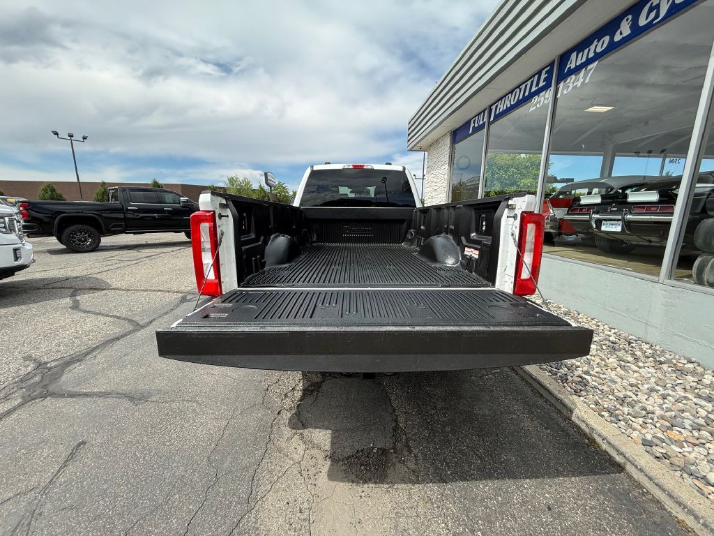 2024 Ford F-350 Image 9