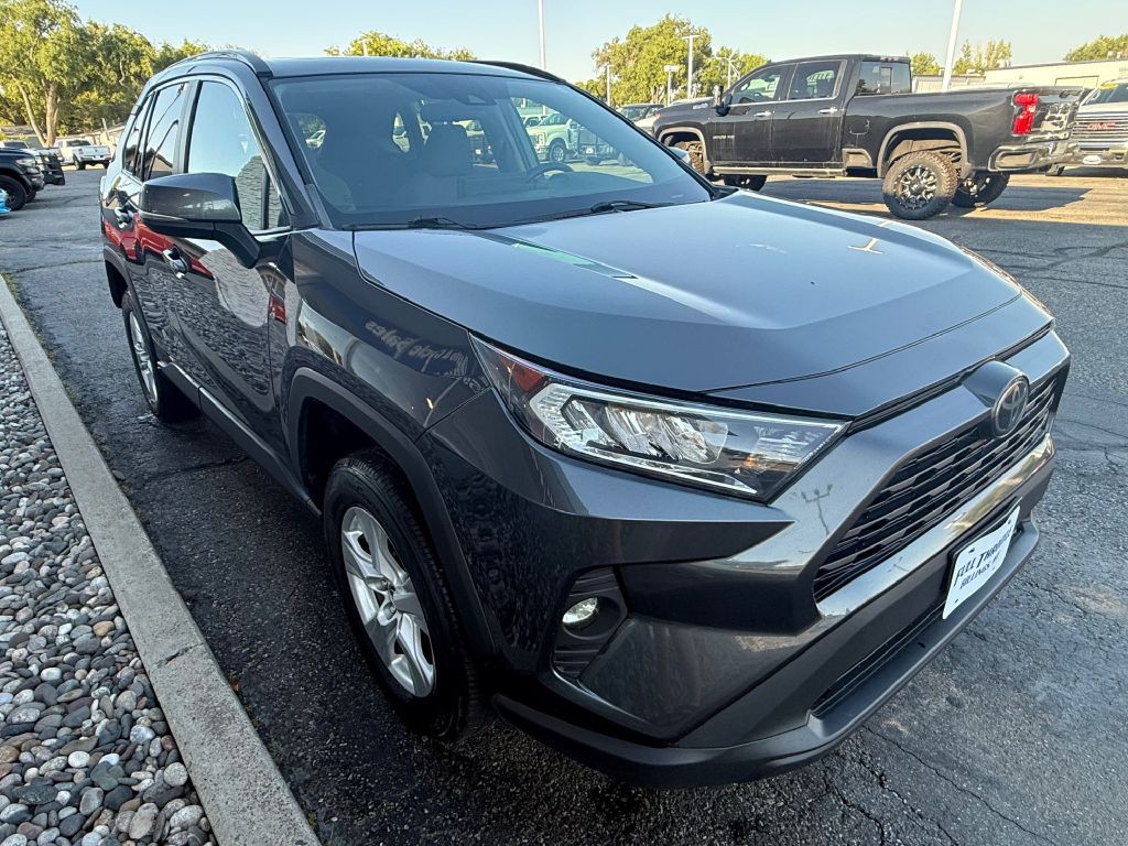 2019 Toyota Rav4 Image 3