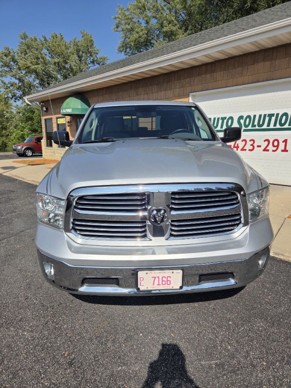 2014 RAM 1500 Image 2