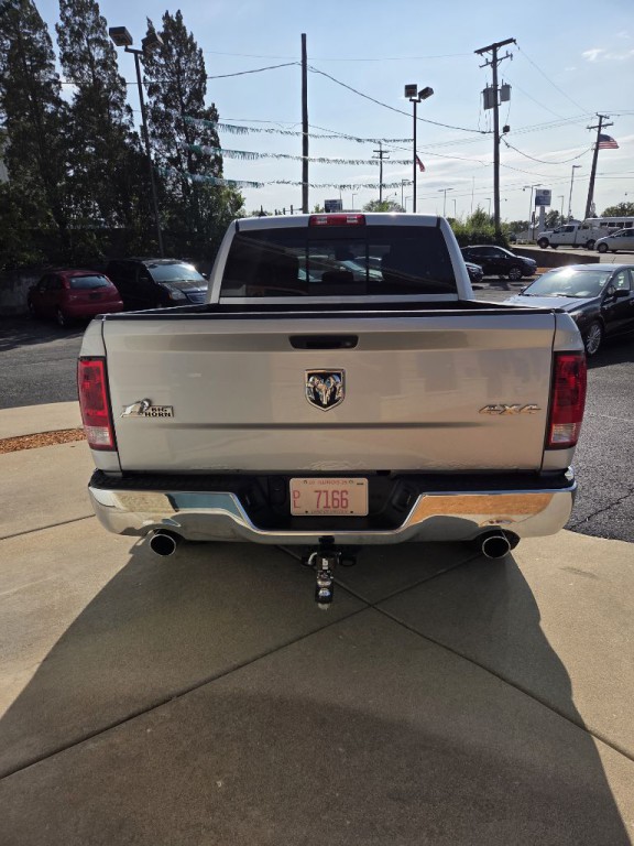 2014 RAM 1500 Image 4