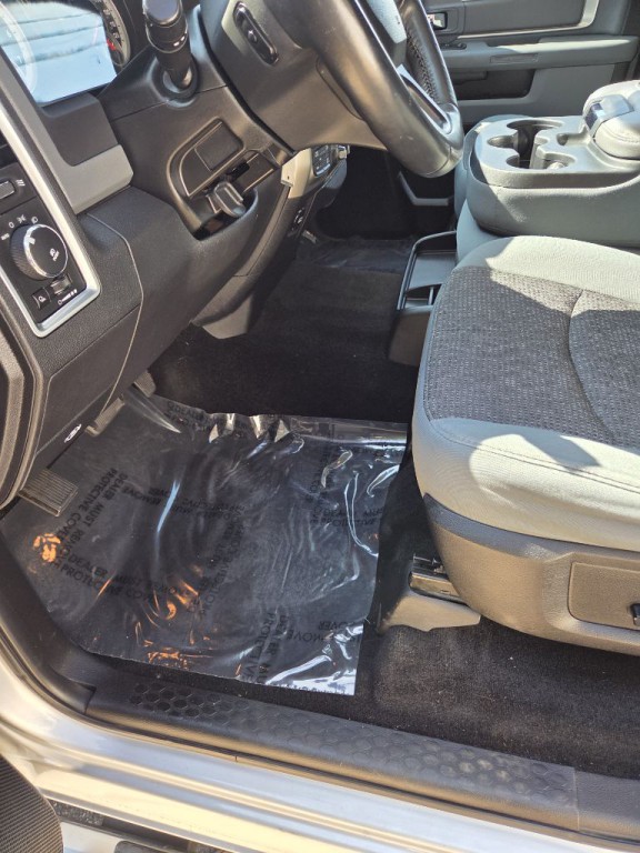 2014 RAM 1500 Image 13
