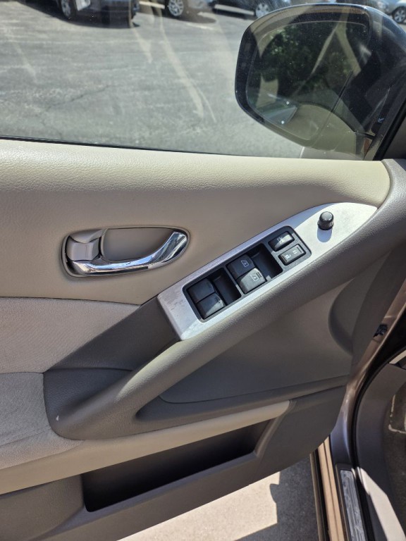 2011 Nissan Murano Image 12