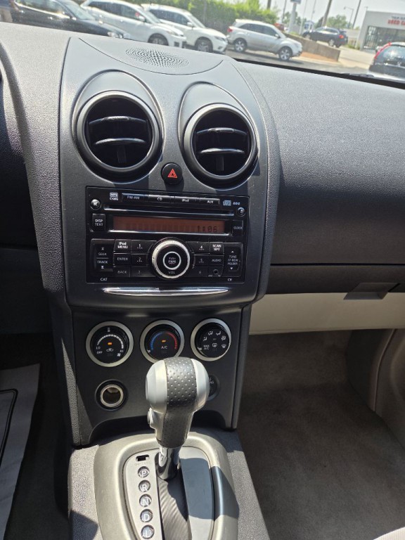 2014 Nissan Rogue Image 11