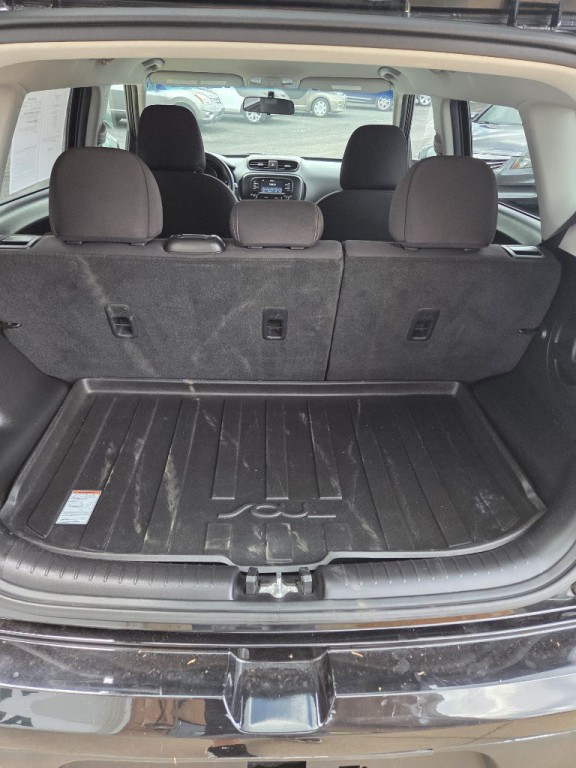 2017 Kia Soul Image 22